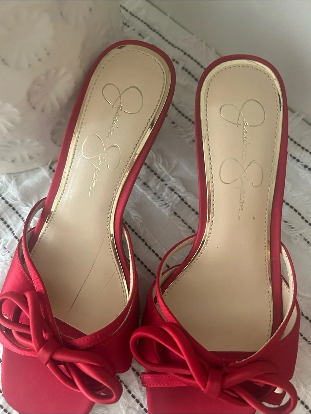Jessica Simpson Red Bow Square-Toe Kitten Heels Size 6.5
